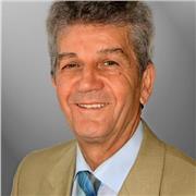 Inspirierender Nachhilfelehrer für Biologie